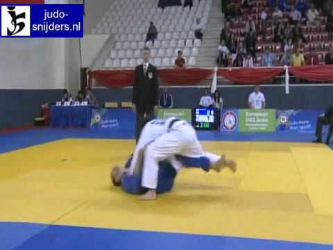 Judo 2009 Antalya: Martin Pacek (SWE) - Rafal Filek (POL) [-100kg].