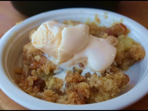 Cinnamon Apple Cobbler (Slow Cooker)