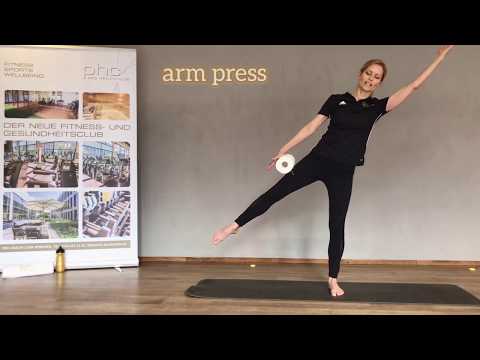 ✨Standing Pilates✨ mit Jenny (Hilfsmittel: Klopapierrolle 😉)