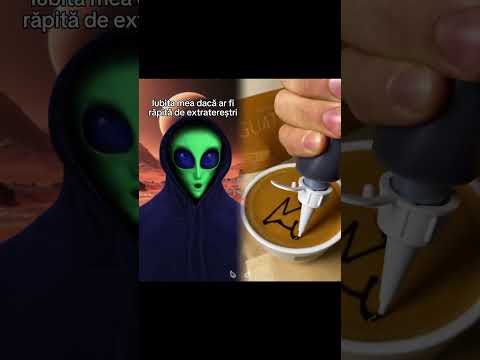 Nici nu mai contează unde ești atunci când te lovește foamea 🪐😂. Intri direct pe Bolt Food și îți