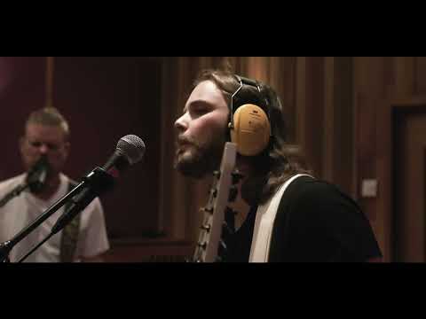 In Mourning - Colossus (Live in Valley Sound Studio)