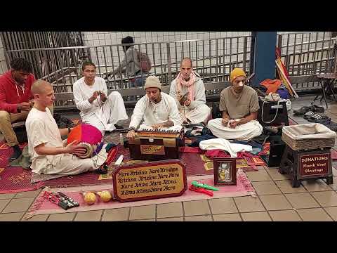 Bhakta Dylan Chants Hare Krishna at Times Square Subway Station