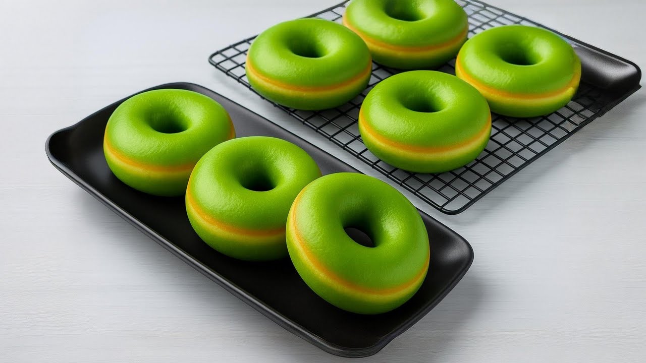 No Knead! No Eggs! Super Fluffy Pandan Donuts Recipe Anyone Can Make!