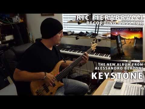 Ric Fierabracci fretless bass for Alessandro Bertoni - Keystone