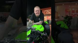 Download lagu BULE SENGGOL DONG PAKE ZX636 DAN ZX10R #bali #zx10r mp3 Download lagu BULE SENGGOL DONG PAKE ZX636 DAN ZX10R #bali #zx10r mp3