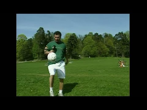 Steffo trixar och siar om fotbolls-EM -92 - Nyhetsmorgon (TV4)