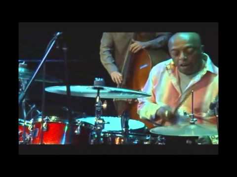 modern drummer 2005   Roy haynes