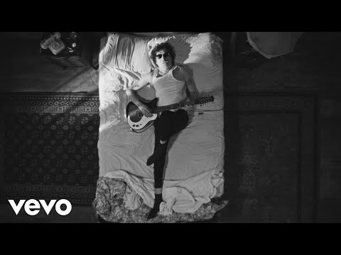 Charly García - Lluvia (Video Oficial)