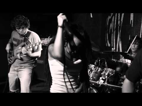 JINJER - Who is gonna be the one? (Live in Sofia, 28.08.2013) 1/2