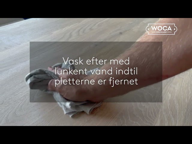 Fjern rødvins- og kaffepletter med Wood Stain Remover