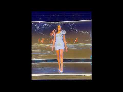 Miss Venezuela 2022 Diana Carolina Silva TRIPS on Stairs in High Heels!