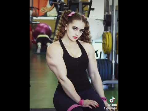 Meet Julia Vins, the "Muscle Barbie" 💪😍… this is her journey from 2011 until now.