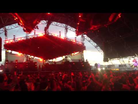 Clockwork @ EDC Las Vegas. Garmiani- Rumble w/ Afrojack & Steve Aoki- No Beef (Acappella)