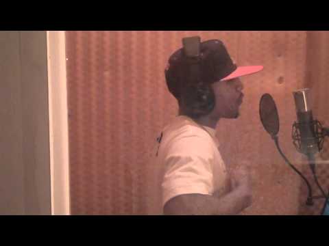 Bomber Bloccstar - In the studio with Dubb & Spit Fiya