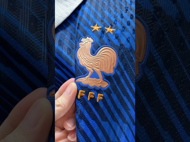 Vídeo relacionado con RFEF Regular Fit Camiseta Oficial Conmemorativa Final Mundial Sudáfrica 2010, Navy, S
