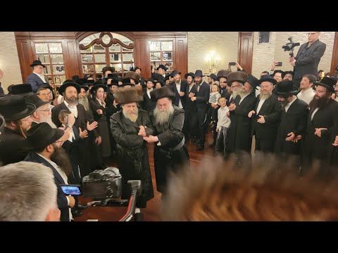 Rachmastrivka Rebbe Joins Great-Nephew's Crown Heights Wedding