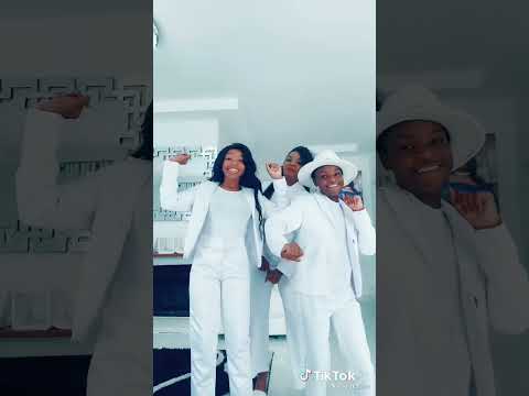 Mai tt and her lovely kids dancing