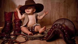 Mo Pitney Behind My Guitar