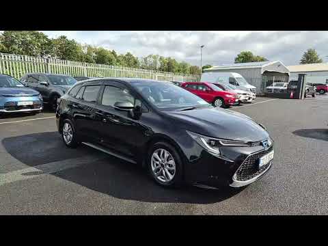 Toyota Corolla 1.8 Hybrid Luna - Image 2