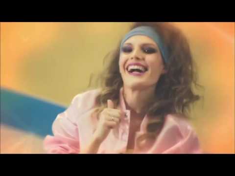 Jorge Enrique Abello bailando cumbia colombiana