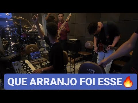 Até Que O Senhor Venha  Labareda  Eu Navegarei  Aviva-nos - Peruche Adoração