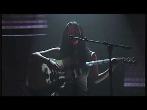 MEYY - Love Is A Battle (Live at Botanique)