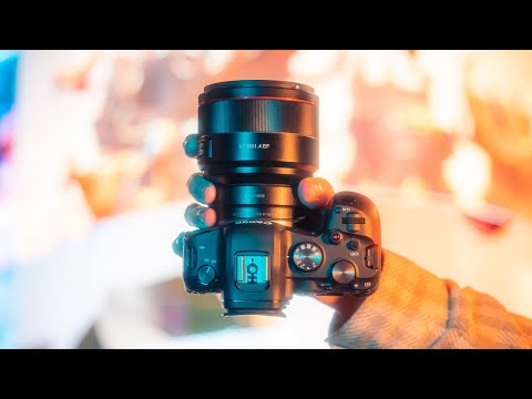 DREAMY 85mm 1.4 POV Street Photography (Samyang)