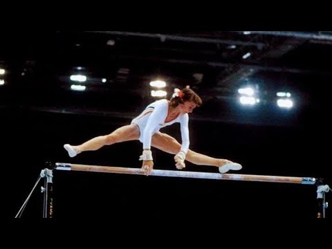 Emilia Eberle 🥈 Maxi Gnauck 🥇 Melita Ruhn 🥉UB medalists 80 OG