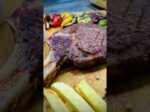 Steak prime rib eye Black Angus – vidéo