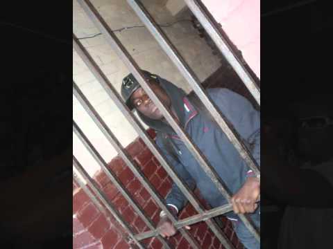 M.T.B FAMILY .. STIKA .. keli carta