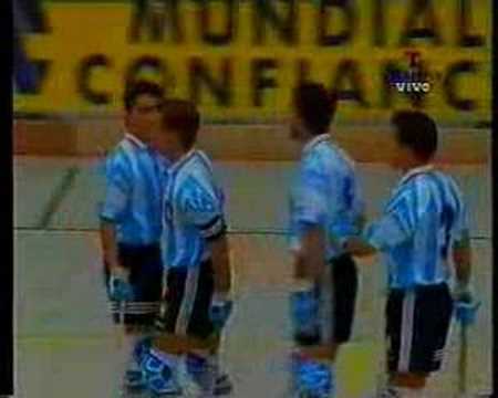Gol de Gaby a Angola (Argentina - Angola)
