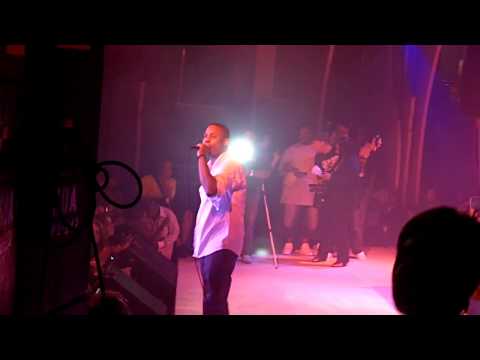 DJ Kool - Naughty By Nature and Doug E Fresh's incredible version of the Show!