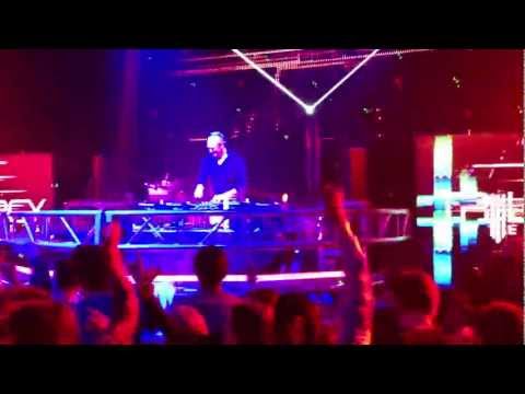 Cygnus X vs. ID - Superstring (Nicky Romero Remix) vs. ID  (Tom Fall Live)