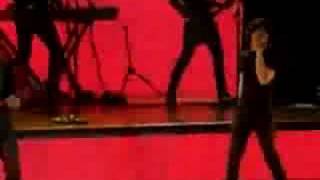 Jonas Brothers-Underdog