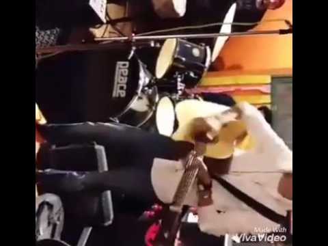 Vikram Makwna Ye jo halka...