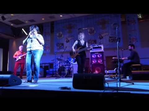 Vicki Stevens sings at Sin City Revival - DME stage 2013