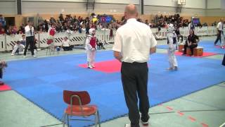 preview picture of video 'Malik Bach Taekwondo Türk SV Bobingen TKD 13.12.14'