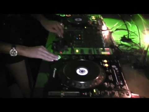 PROMOVIDEO SABRINA TERENCE