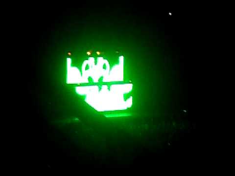 Calvin Harris - Benny Benassi:Satisfaction LIVE in Budapest 08.12.2011.