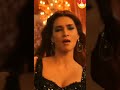Kriti Sanon Hot Vertical Edit Bansuri Sexy Navel Hum Do Hamare Do