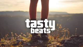 Sam Padrul - Hold on Me (ft. Mammals)