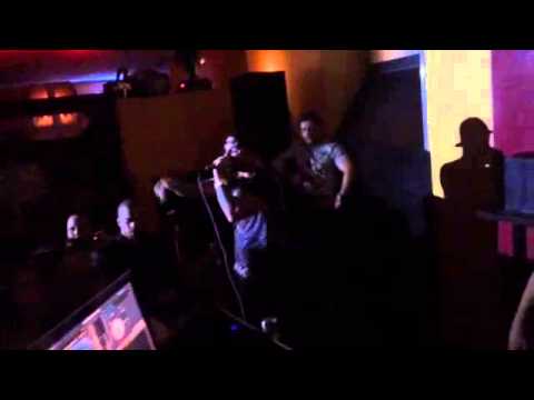 DJ CHILLY E & CAMERAMAN THE RAPPER- LIVE AT ZAPATTO