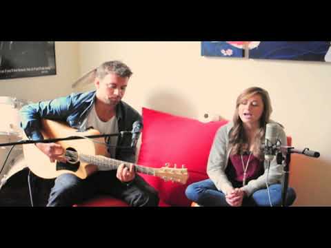 Pine Street Sessions - Ebony Day/Fernando Aragones -  'Pumped Up Kicks'