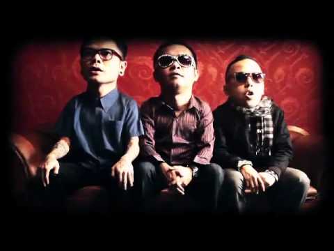 DIA LO GUE - Dialogue