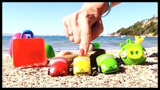 Angry Birds Pig & BRIO Toys Cars & Trucks: Secret Surprise Guessing Game! Sandy Beach Surprise Eggs