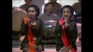 Download lagu Gending CSGK * Manthous* Gending Larasmoyo Full HD #Dasastudio mp3 Download lagu Gending CSGK * Manthous* Gending Larasmoyo Full HD #Dasastudio mp3