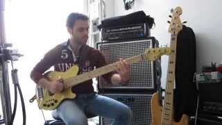 Video thumbnail for Music Man Reflex 5 HH Vintage Gold Bass Loop - Tiziano (TAz 7:) Militello by Tiziano Militello