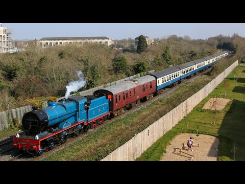 First RPSI Dublin tour since 2019! 85 Merlin on the Midlander train to Maynooth - 26th March 2022