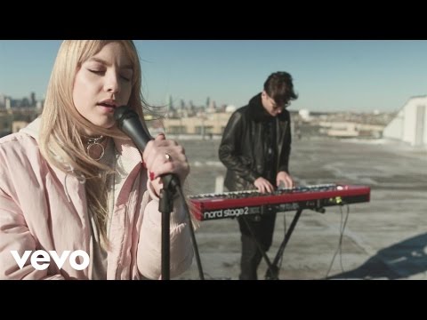 The Chainsmokers, XYLØ - Setting Fires (Acoustic Version) ft. XYLØ