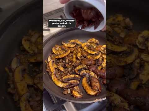 The best lowcarb pasta - make this creamy kaizen pasta #keto #lowcarb #ketopasta #proteinpasta